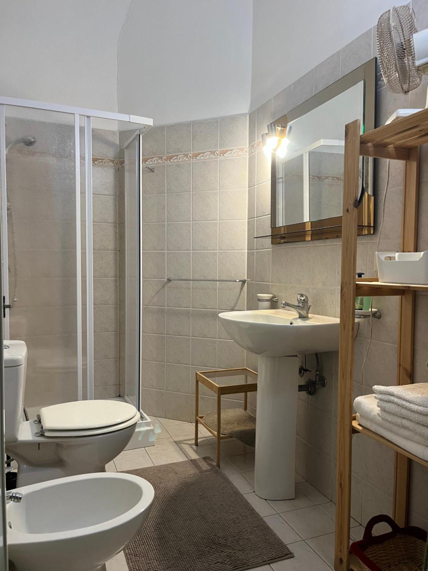 Apartment For 2 In Catania, B&B Le Voci Del Mercato Екстер'єр фото