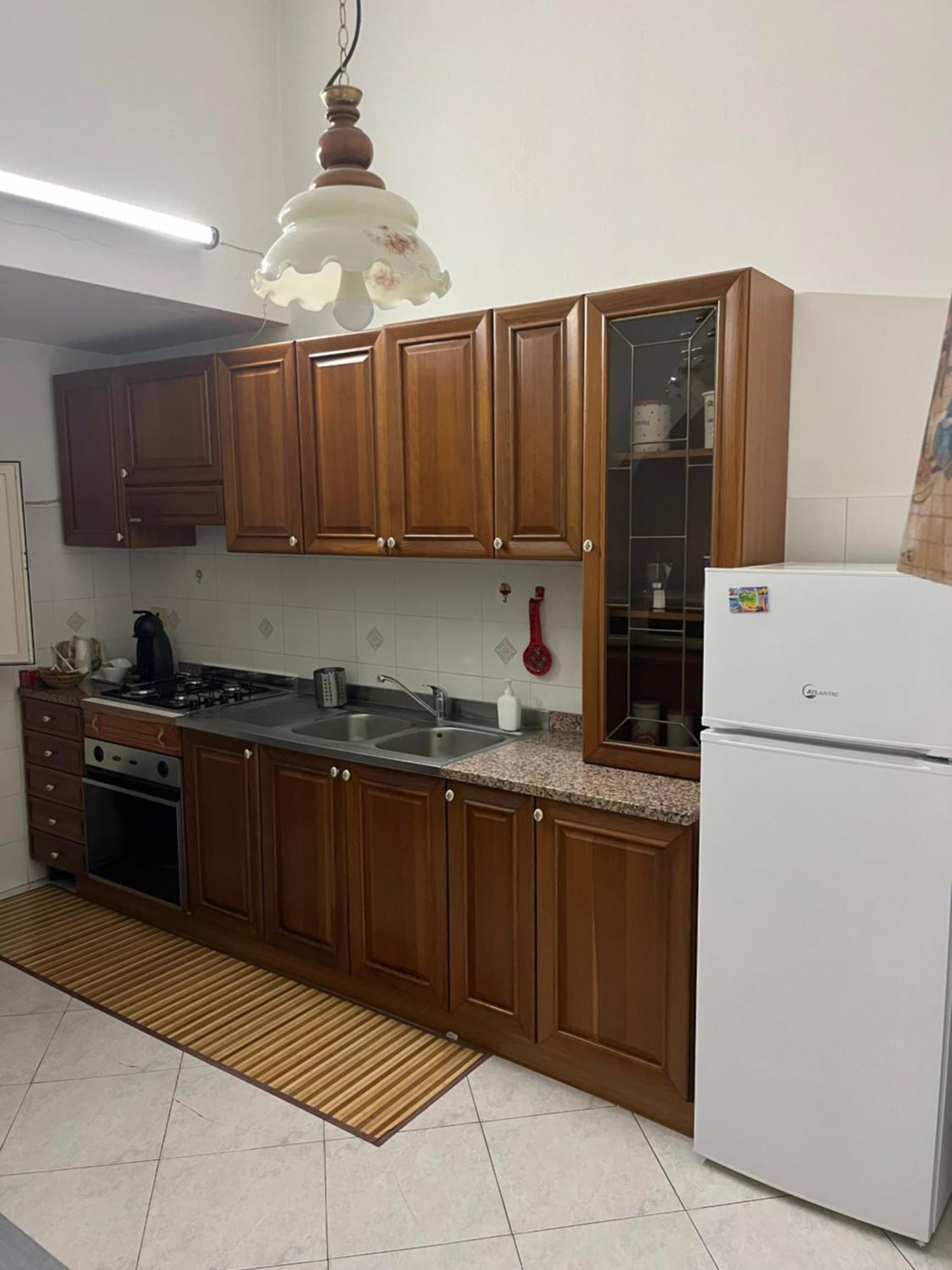 Apartment For 2 In Catania, B&B Le Voci Del Mercato Екстер'єр фото