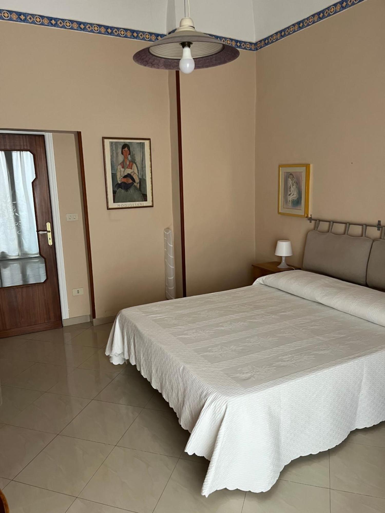 Apartment For 2 In Catania, B&B Le Voci Del Mercato Екстер'єр фото