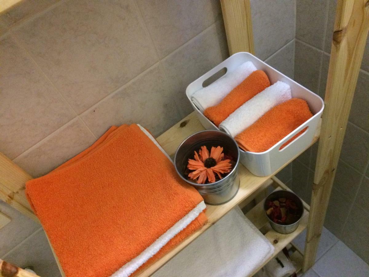 Apartment For 2 In Catania, B&B Le Voci Del Mercato Екстер'єр фото